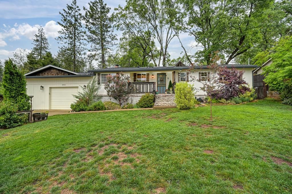 3951 Valley Vista, Camino, CA 95709