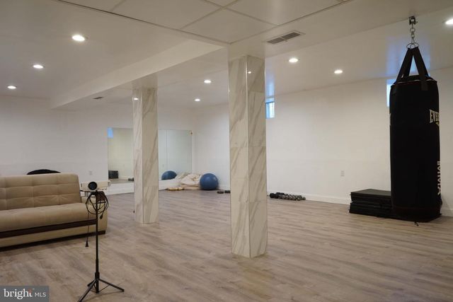 1104 GAINSBORO RD, Bala Cynwyd, PA 19004