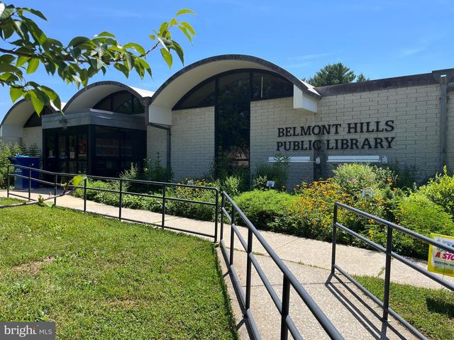1104 GAINSBORO RD, Bala Cynwyd, PA 19004