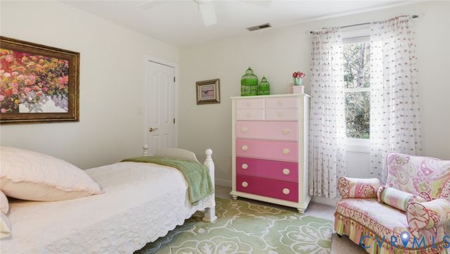 5225 Clipper Cove Rd, Midlothian, VA 23112