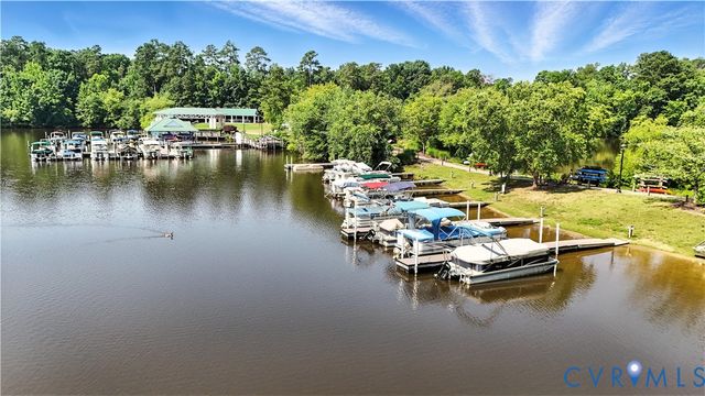 5225 Clipper Cove Rd, Midlothian, VA 23112