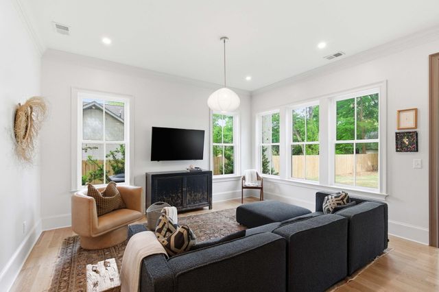 18 Riverdale Drive, Charleston, SC 29407