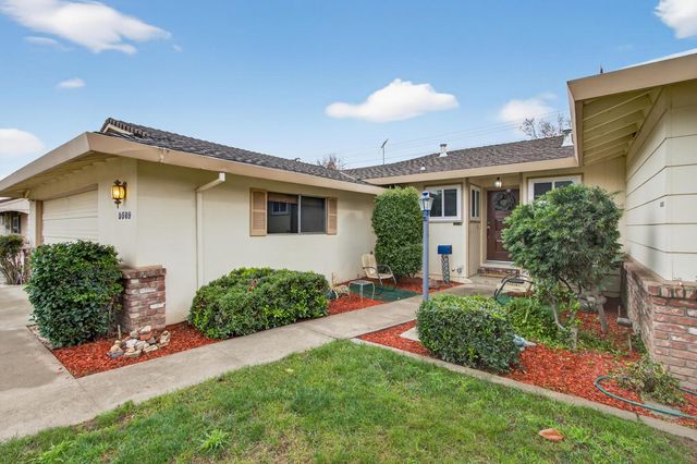 9509 Sara St, Elk Grove, CA 95624