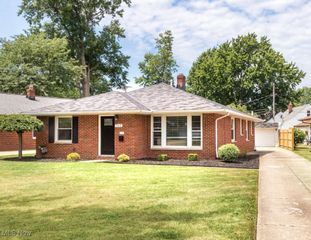 762 Bayridge Boulevard, Willowick, OH 44095