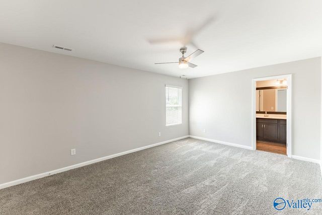 10301 Drymen Street SW, Huntsville, AL 35803