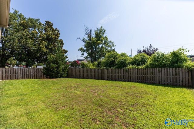 10301 Drymen Street SW, Huntsville, AL 35803