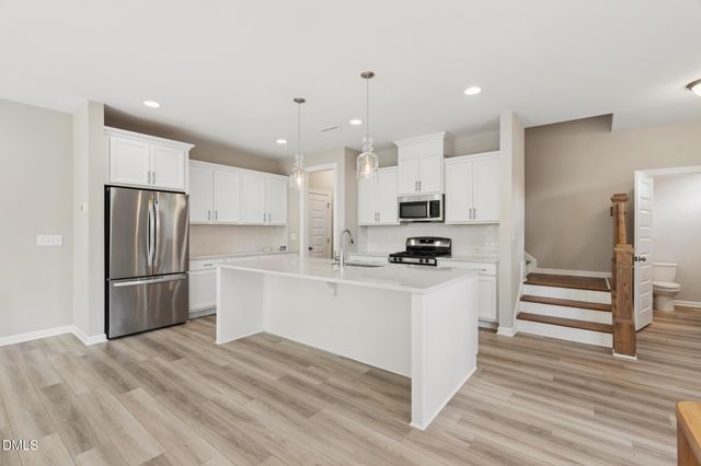 8015 Windthorn Place, Cary, NC 27519