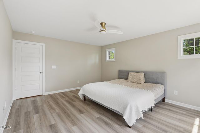 8015 Windthorn Place, Cary, NC 27519