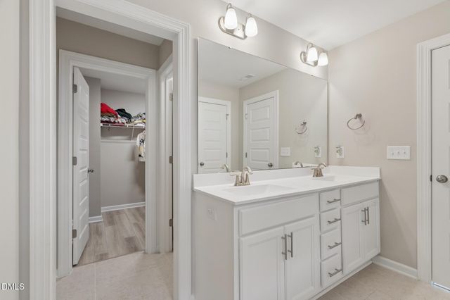 8015 Windthorn Place, Cary, NC 27519
