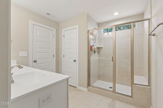 8015 Windthorn Place, Cary, NC 27519
