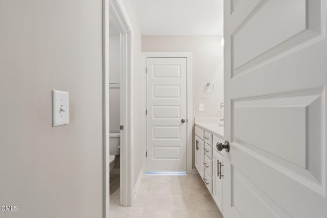 8015 Windthorn Place, Cary, NC 27519