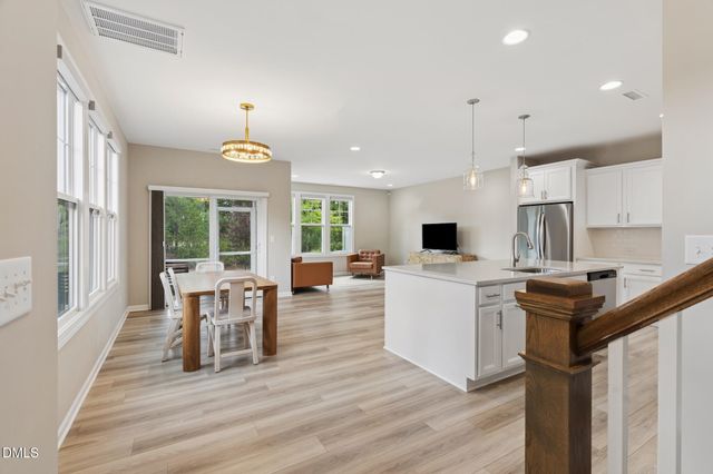 8015 Windthorn Place, Cary, NC 27519