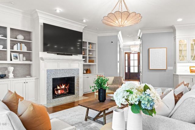 2900 Glenanneve Place, Raleigh, NC 27608