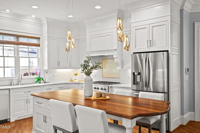 2900 Glenanneve Place, Raleigh, NC 27608