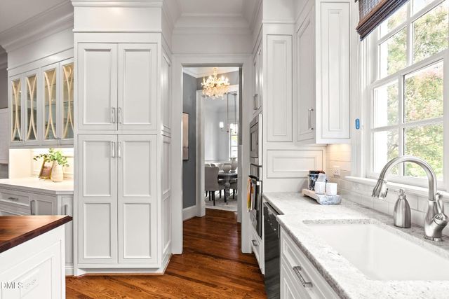 2900 Glenanneve Place, Raleigh, NC 27608