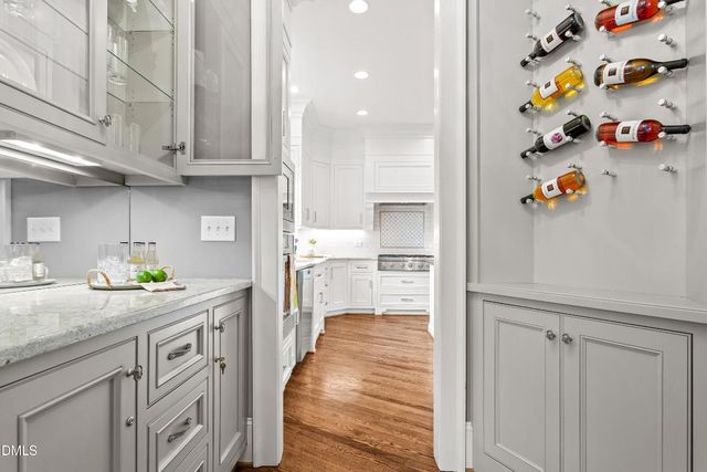 2900 Glenanneve Place, Raleigh, NC 27608