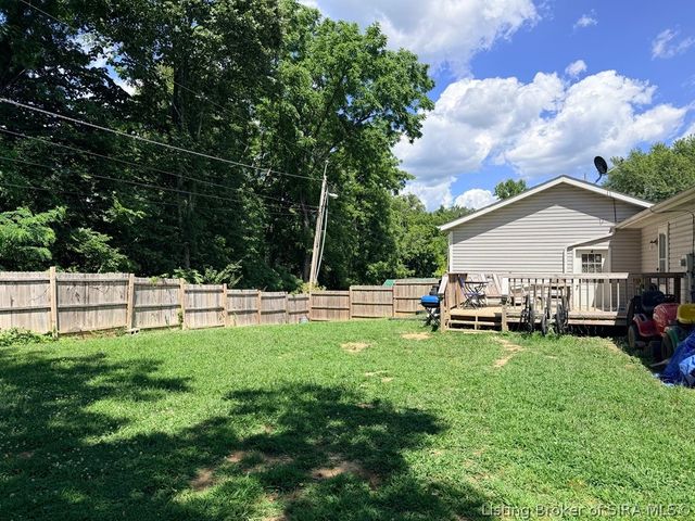 2510 Franks Drive, Madison, IN 47250