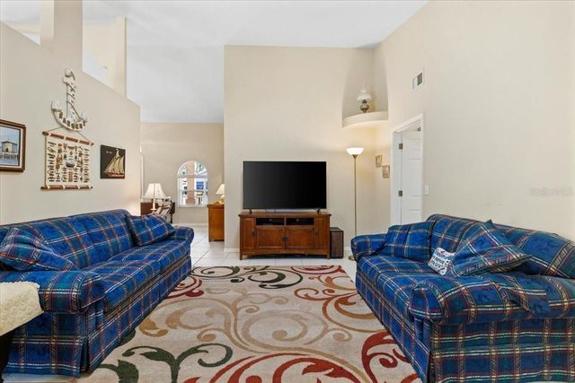 8 EAGLE PLACE, Palm Coast, FL 32164