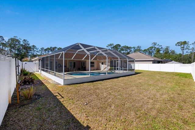 8 EAGLE PLACE, Palm Coast, FL 32164