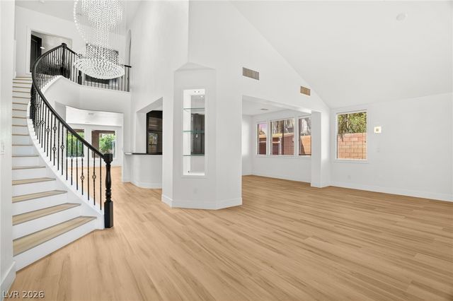 379 Autumn Hue Avenue, Las Vegas, NV 89123