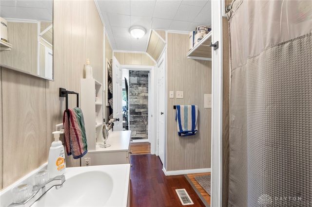 608 S Maple Avenue, Fairborn, OH 45324