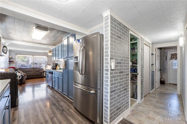 608 S Maple Avenue, Fairborn, OH 45324