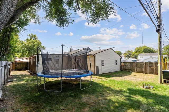 608 S Maple Avenue, Fairborn, OH 45324