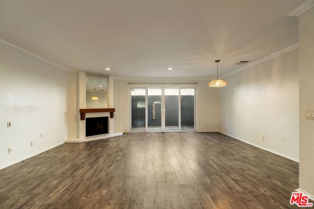 1837 11th Street 3, Santa Monica, CA 90404