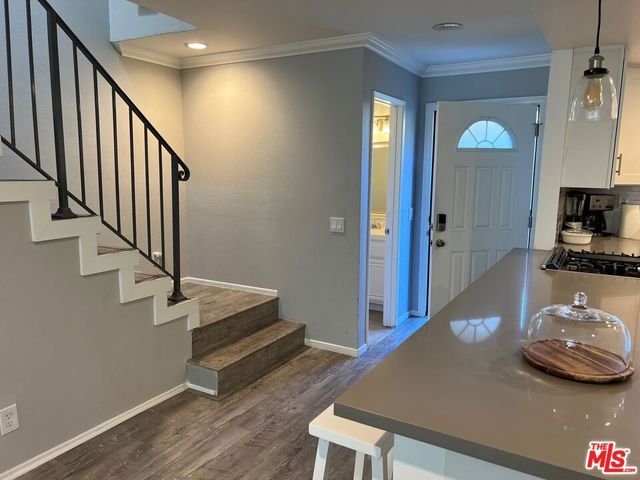 1837 11th Street 3, Santa Monica, CA 90404