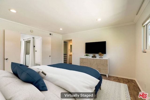 1837 11th Street 3, Santa Monica, CA 90404