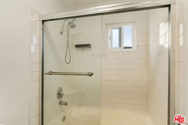 1837 11th Street 3, Santa Monica, CA 90404