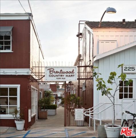 1837 11th Street 3, Santa Monica, CA 90404