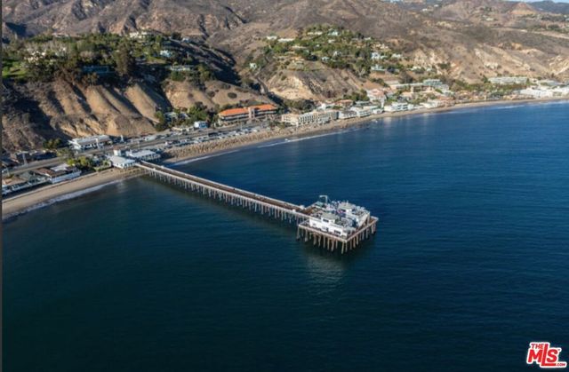 1837 11th Street 3, Santa Monica, CA 90404