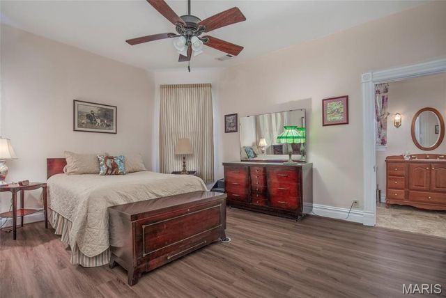 650 Clark Avenue, Webster Groves, MO 63119