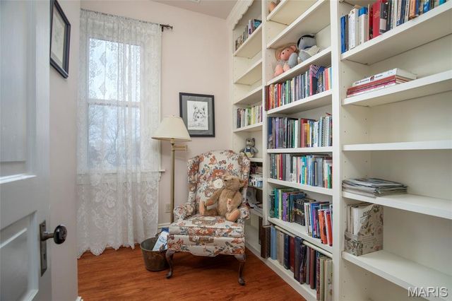 650 Clark Avenue, Webster Groves, MO 63119