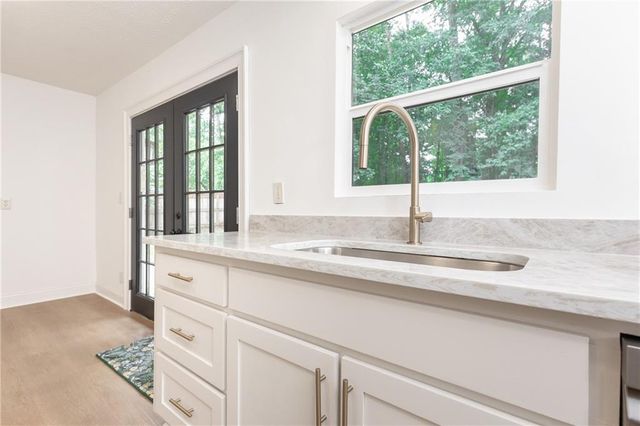 105 Stone Wood Lane, Lawrenceville, GA 30046