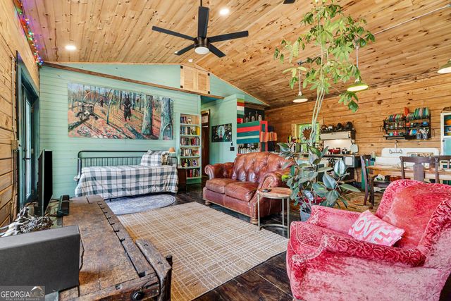 187 Fox Trot Road, Clayton, GA 30525