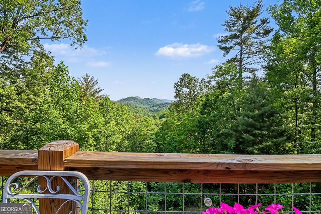 187 Fox Trot Road, Clayton, GA 30525