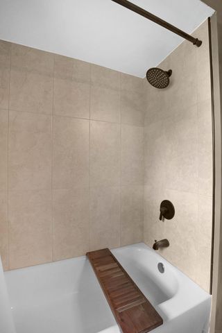 707 Lorraine Avenue, Waterloo, IA 50701