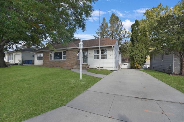 707 Lorraine Avenue, Waterloo, IA 50701