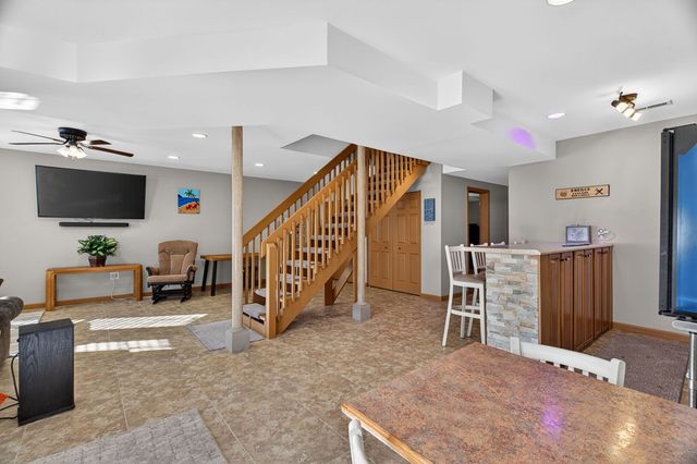 43 Hole In The Wall Court, Wilmington, IL 60481