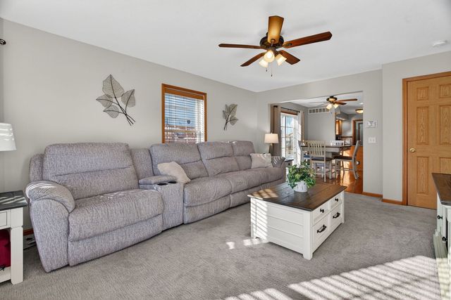 43 Hole In The Wall Court, Wilmington, IL 60481