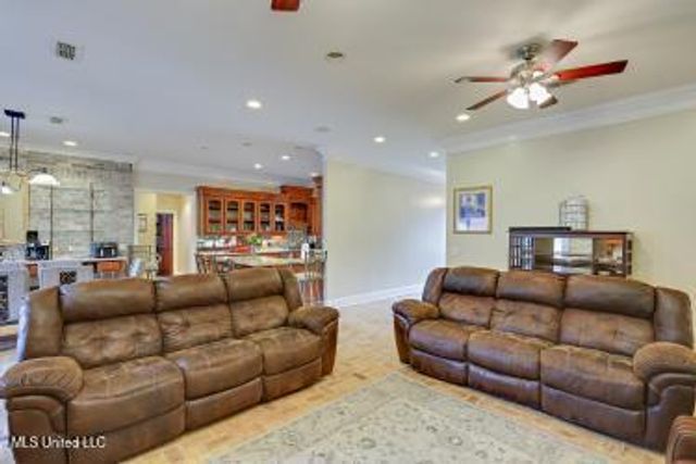 251 Lake Circle, Madison, MS 39110