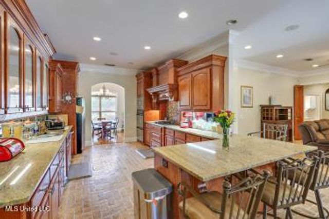 251 Lake Circle, Madison, MS 39110