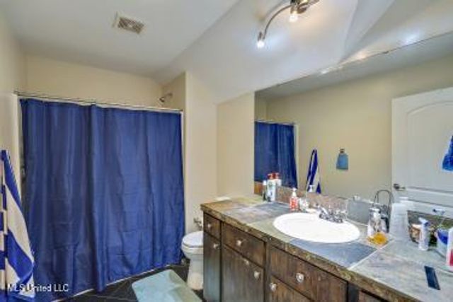 251 Lake Circle, Madison, MS 39110