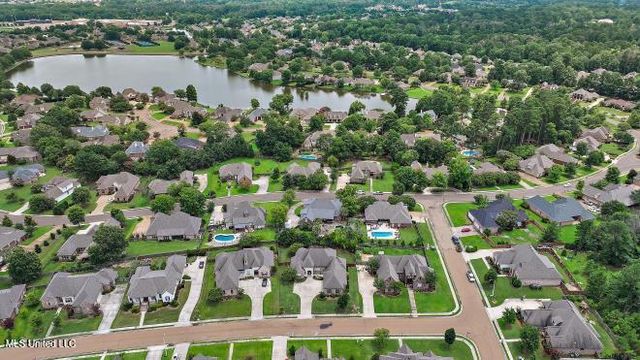 251 Lake Circle, Madison, MS 39110
