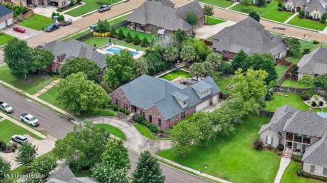 251 Lake Circle, Madison, MS 39110