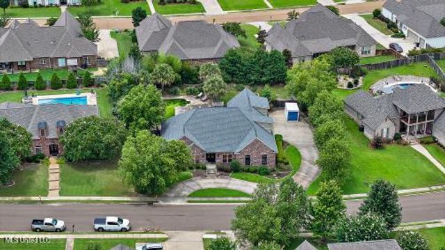 251 Lake Circle, Madison, MS 39110