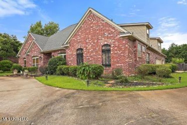 251 Lake Circle, Madison, MS 39110