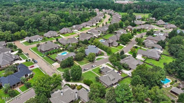 251 Lake Circle, Madison, MS 39110